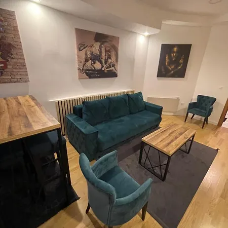 Sofie - Free Parking Place In The Garage Apartman