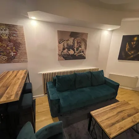 Sofie - Free Parking Place In The Garage *