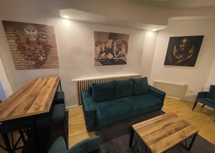 Sofie - Free Parking Place In The Garage *